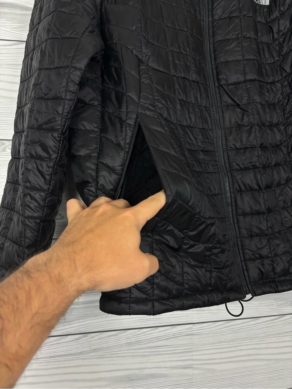 The North Face Men’s Black ThermoBall Trekker jacket size large